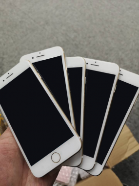 Apple iPhone 7 32/128GB in verschiedenen Abstufungenphoto1